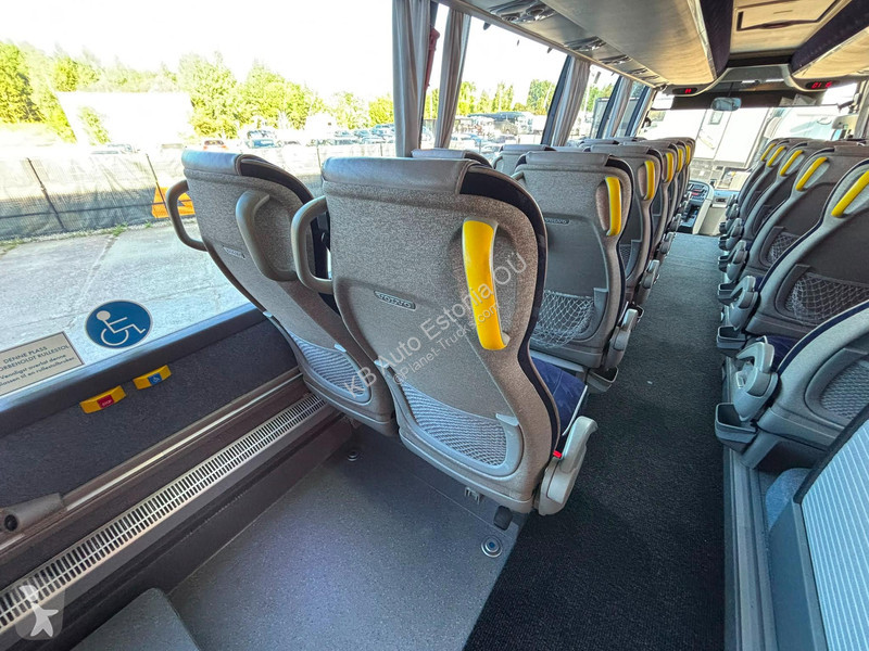 Autocar Volvo B11R H 6x2*4 53+1 SEATS / AC /...
