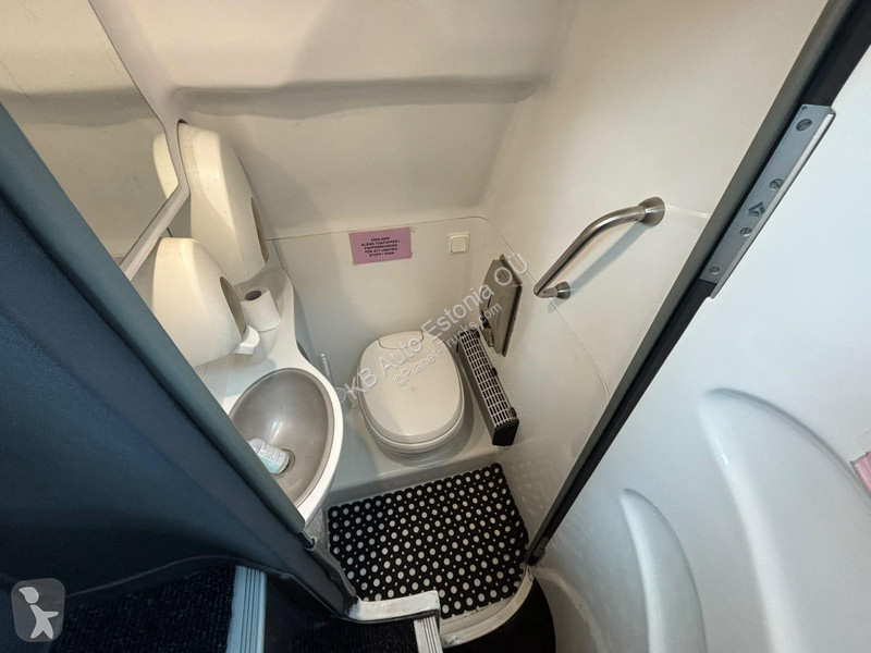 Scania K 124 6x2 AC / AUXILIARY HEATING / WC coach