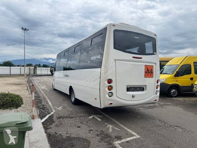 Autocarro Iveco SITCAR  49