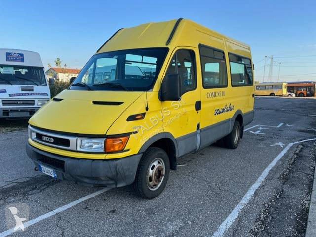 Furgoneta Iveco A40C/26