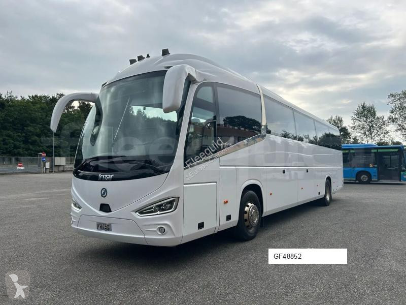 Междуградски автобус Irizar i6