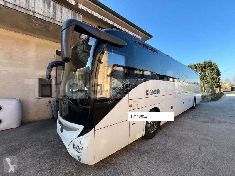 حافلة Iveco