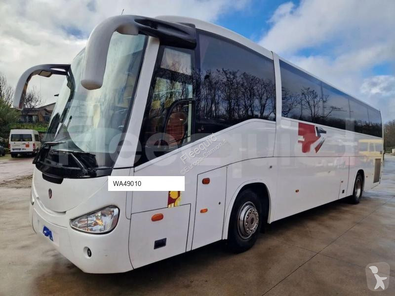 Междуградски автобус Irizar
