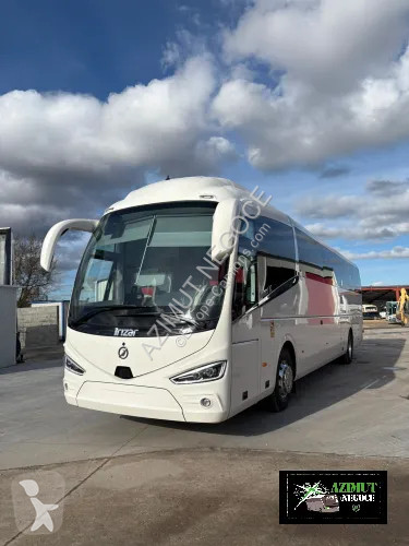 Междуградски автобус Irizar IRIZAR