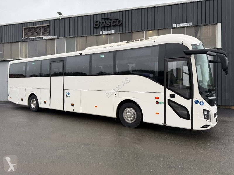 Междуградски автобус Volvo
