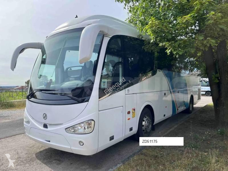 Междуградски автобус Irizar i6