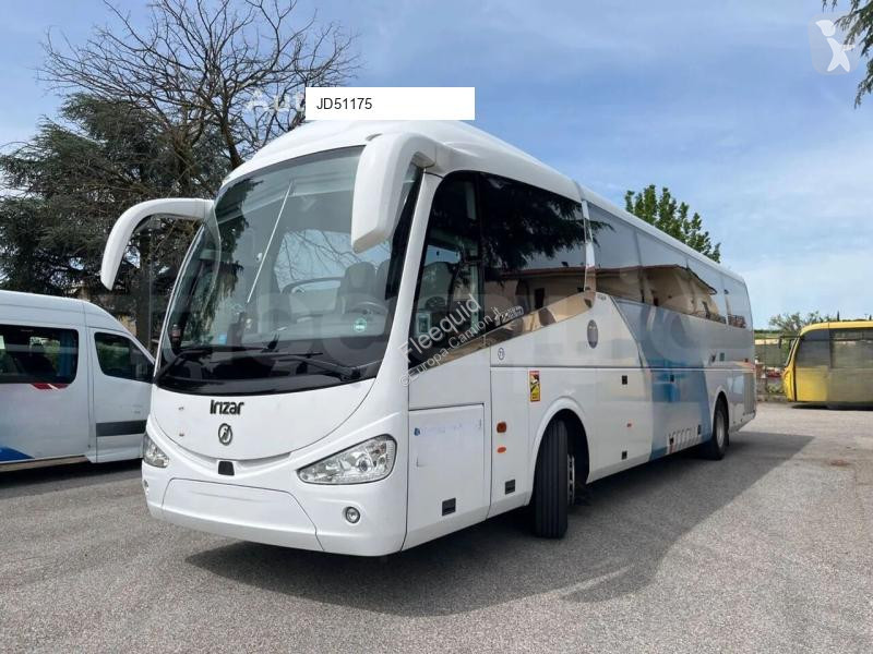 Междуградски автобус Irizar i6