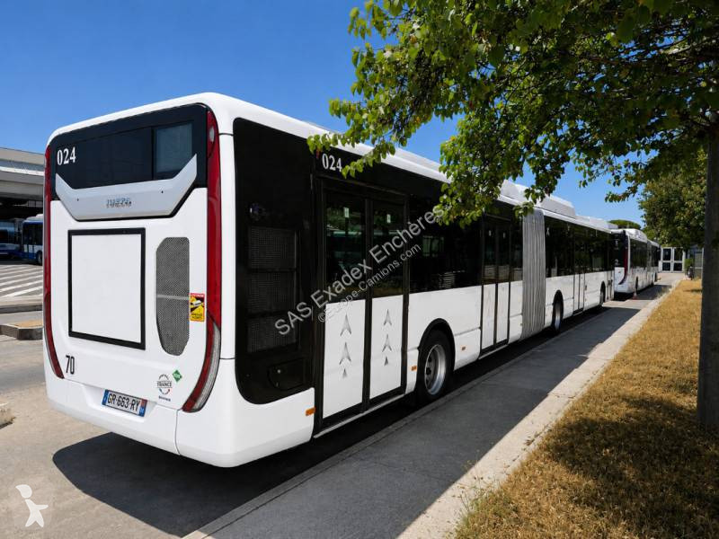 Autocar Iveco URBANWAY 18M ARTICULE 4P GNC