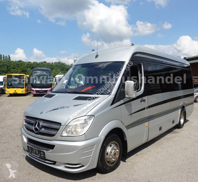حافلة Mercedes 519 CDI...