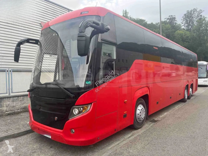 Междуградски автобус Scania Touring HD