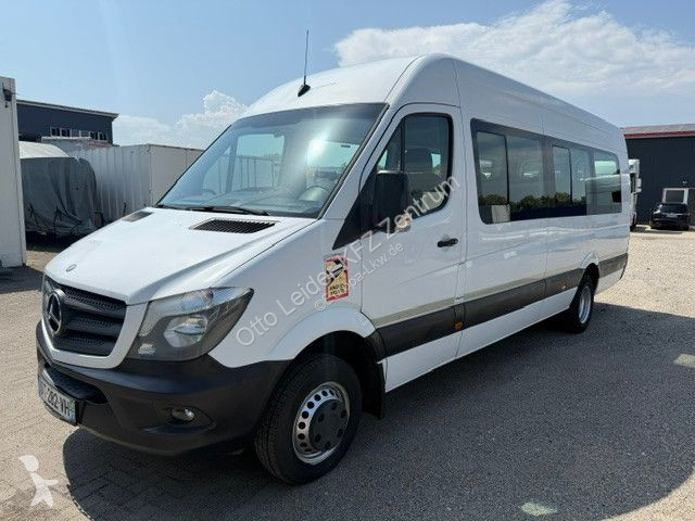 حافلة Mercedes 516 23 Sitzen