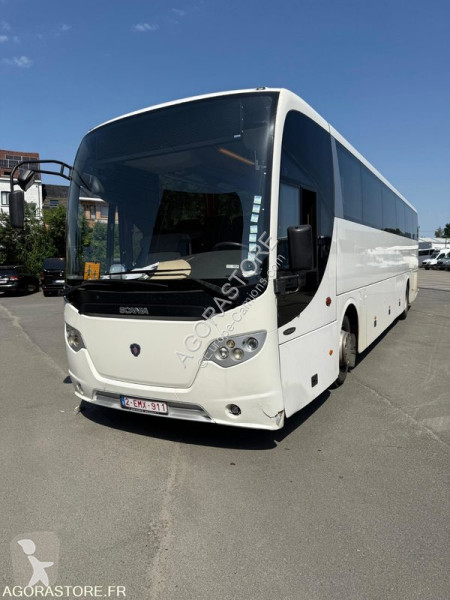 Autobussen Scania Omni Express