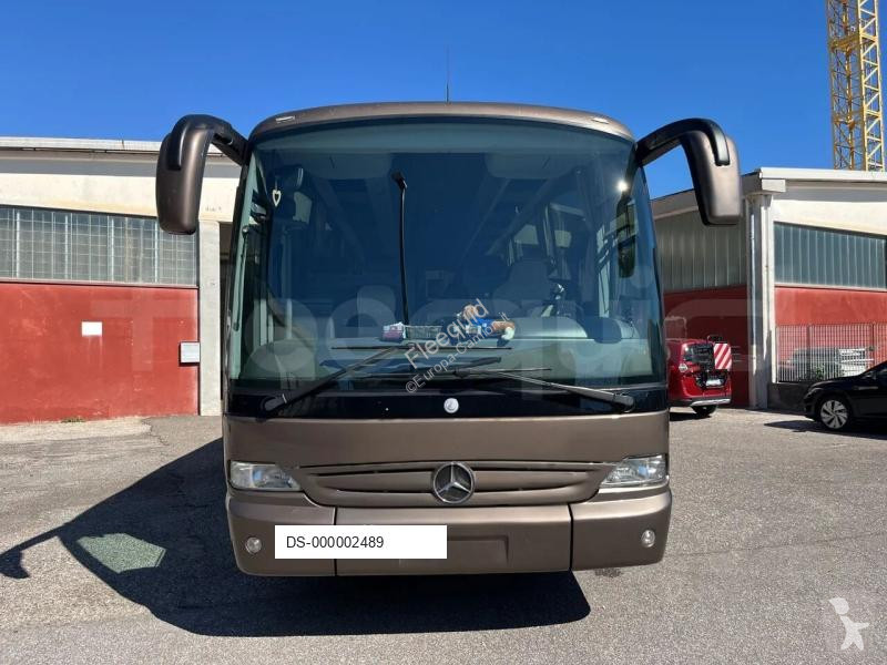 Междугородний автобус Mercedes Tourino
