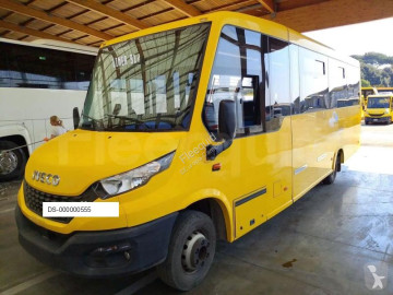 Autocarro transporte escolar Iveco