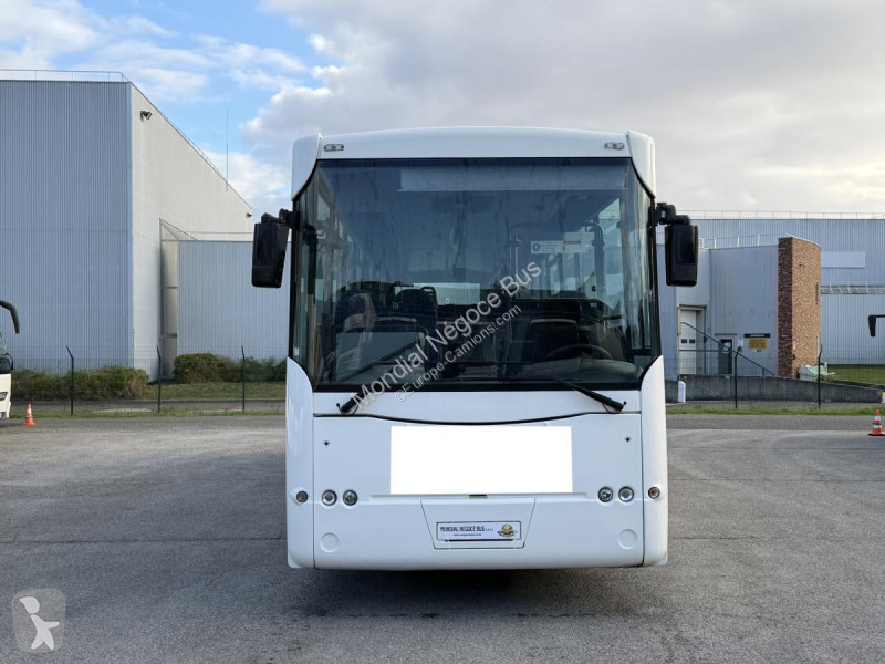MAN  SCOLER 3 coach