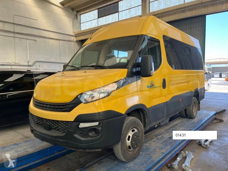 Iveco Daily coach