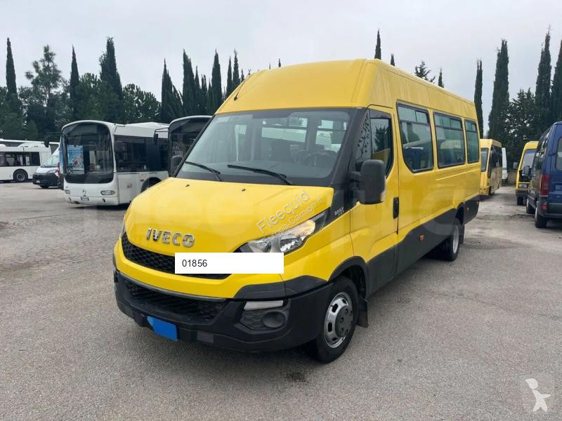 Iveco Daily coach