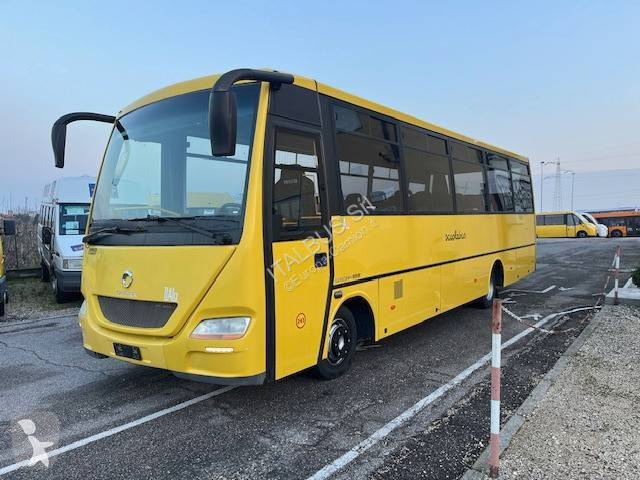 Autocarro Iveco SITCAR EUROCARGO 100