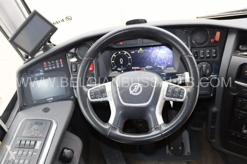 Autobus Irizar S /12.35 / 12.2m / Lift / USB /...