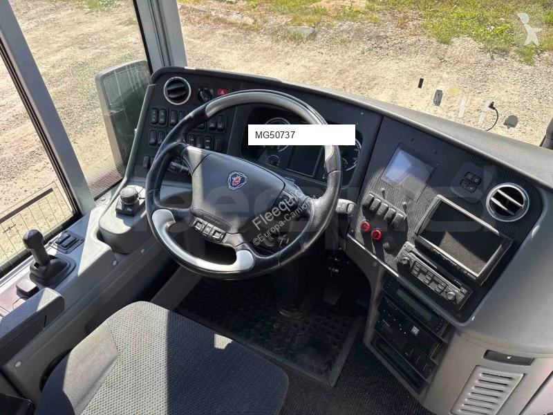Autobus Scania M330