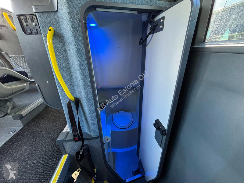 Autocar Volvo B11R H 6x2*4 53+1 SEATS / AC /...