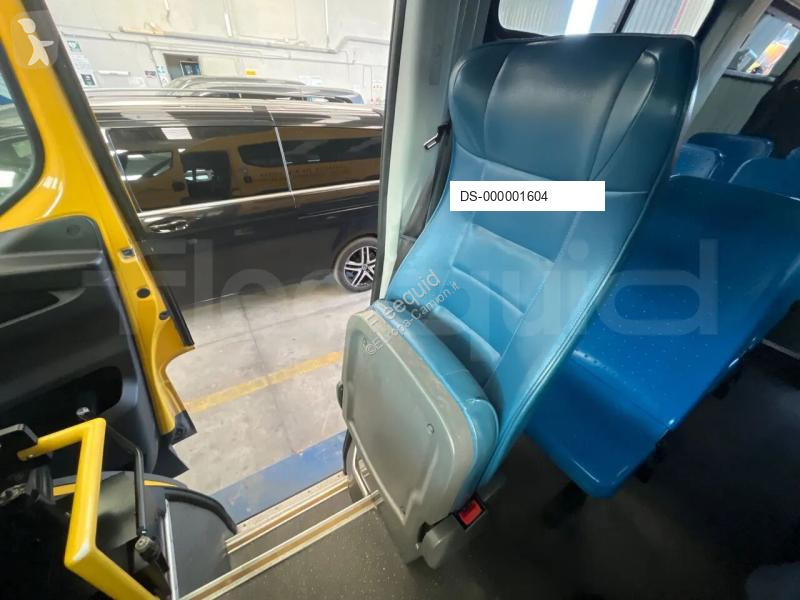 Ônibus viagem Iveco Daily