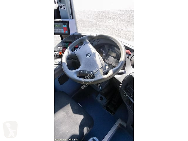 Távolsági autóbusz