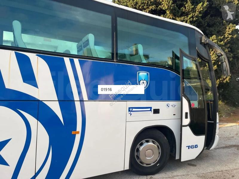 Iveco 389 coach