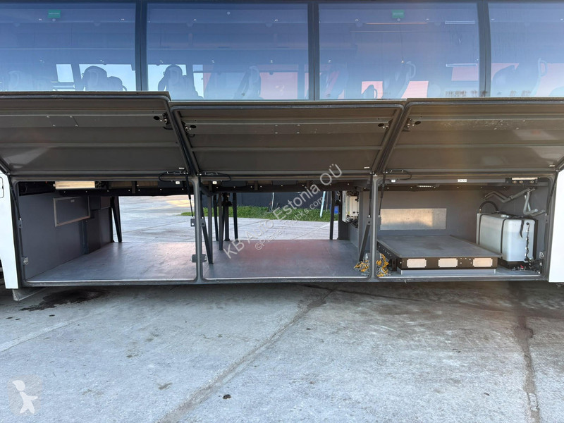 Volvo B11R H 6x2*4 AC / AUXILIARY HEATING / WC...