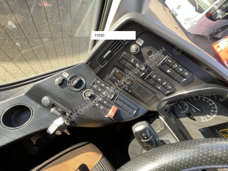 Linjebuss Mercedes 16 RHD