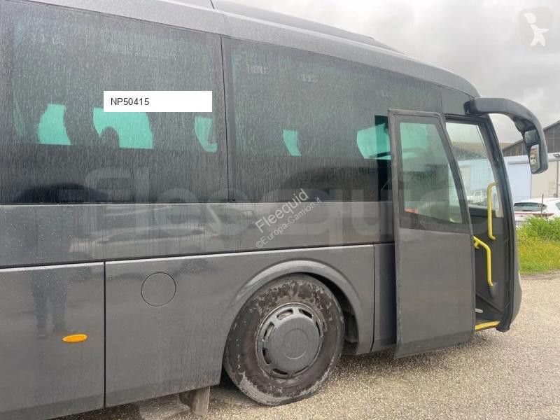 Междуградски автобус Scania Century
