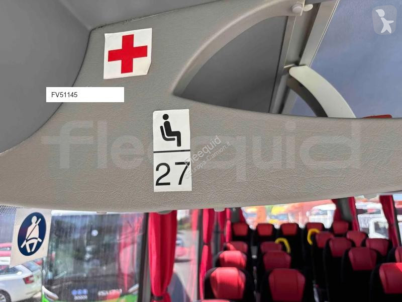 Autobus Isuzu Novo