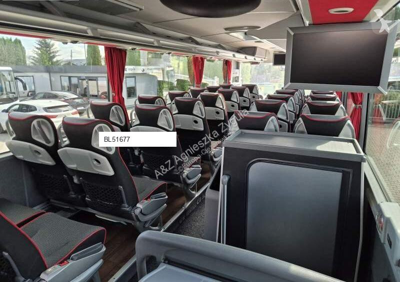 حافلة Mercedes RHD