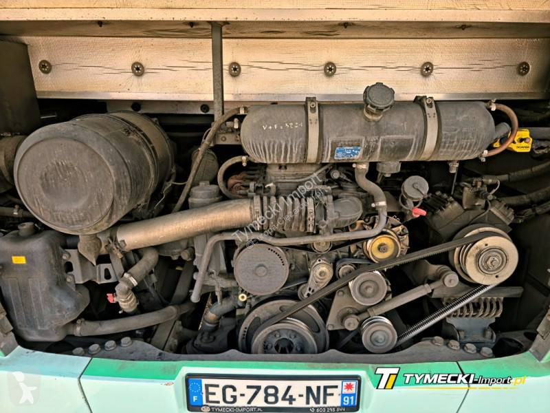 Междуградски автобус Scania Touring HD