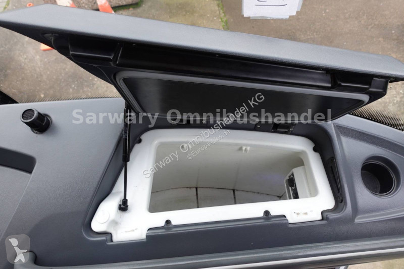 Autokar Mercedes 350 16 RHD-M...