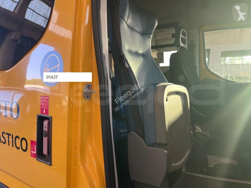 Rutebil Iveco Daily
