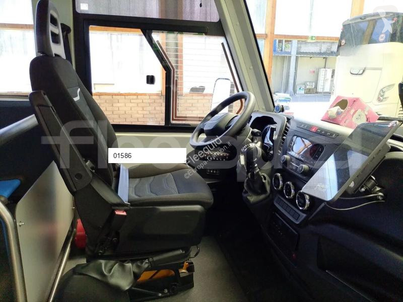 Iveco  coach
