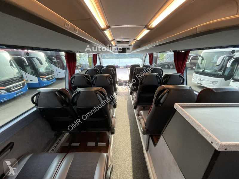 حافلة Neoplan
