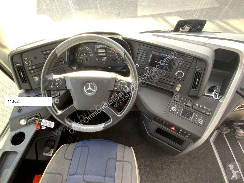 Autocar Mercedes RHD
