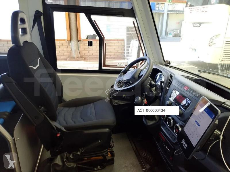Autokar Iveco Indcar