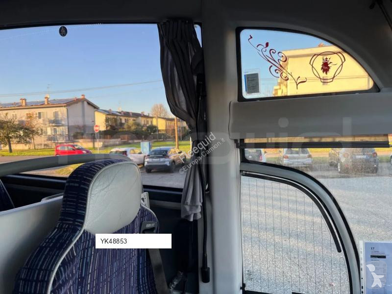 Междуградски автобус Irizar i6