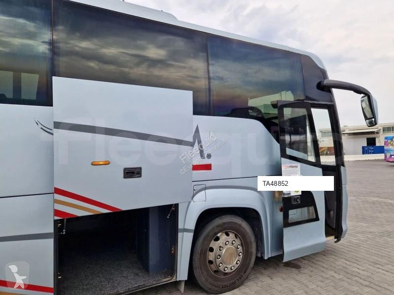 Междуградски автобус Scania Touring HD