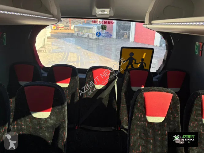Междуградски автобус Irizar irizar