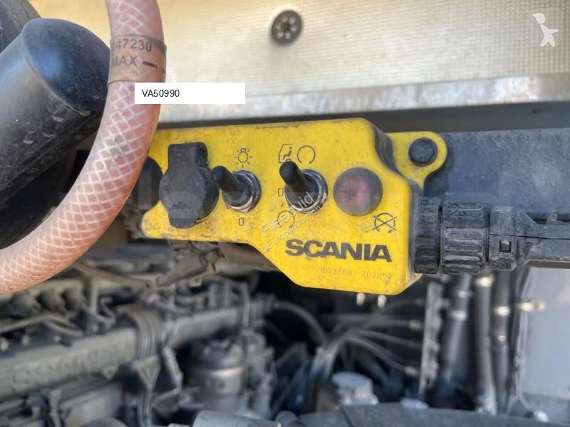 Междуградски автобус Scania Touring HD