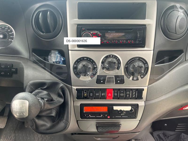 Autokar Iveco Daily