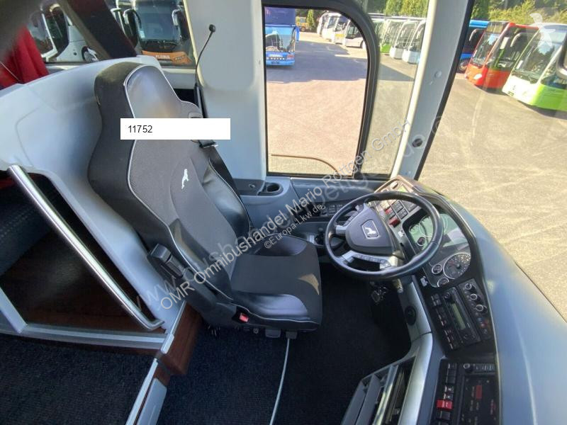 Autocarro MAN R 08