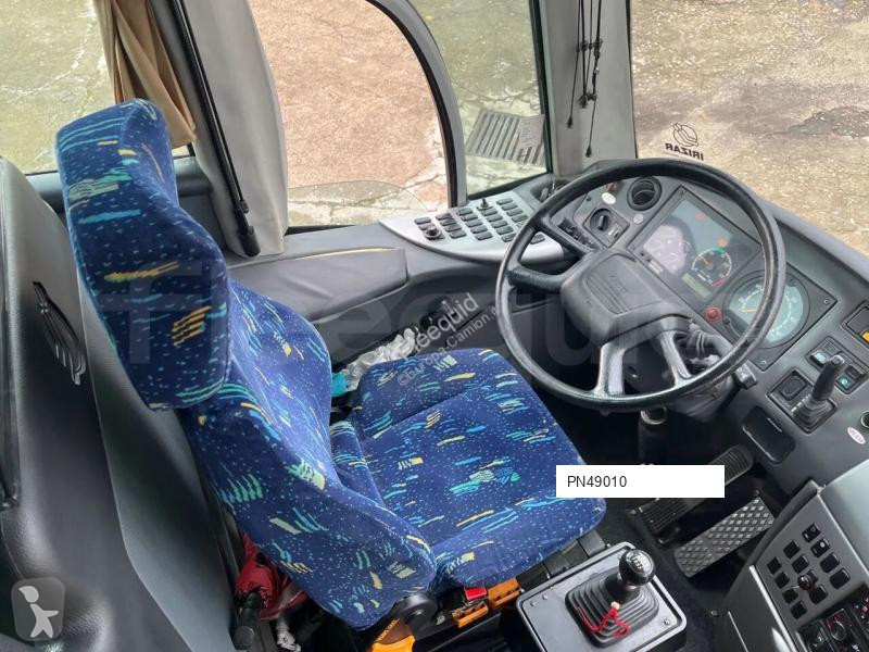 Междуградски автобус Scania i6