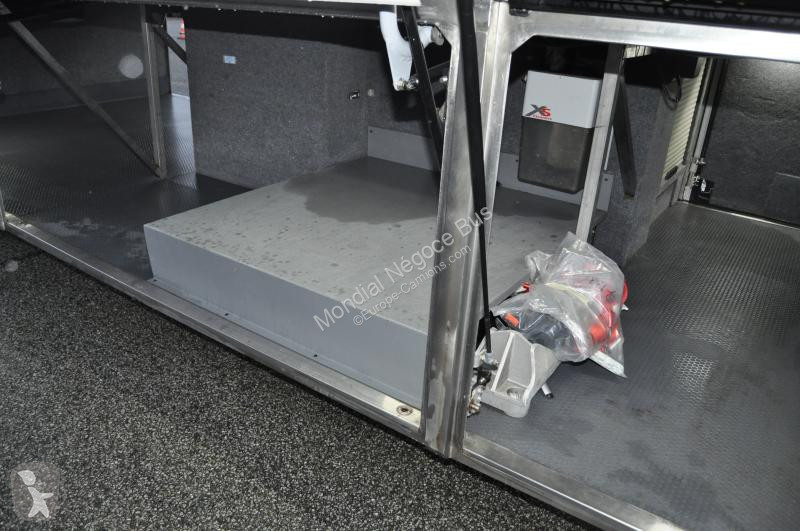 حافلة Van Hool M