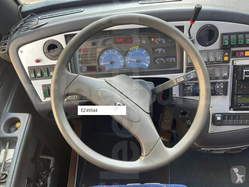 Междуградски автобус Iveco 389