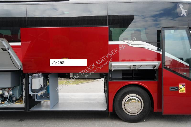 Междуградски автобус Setra 517 HD